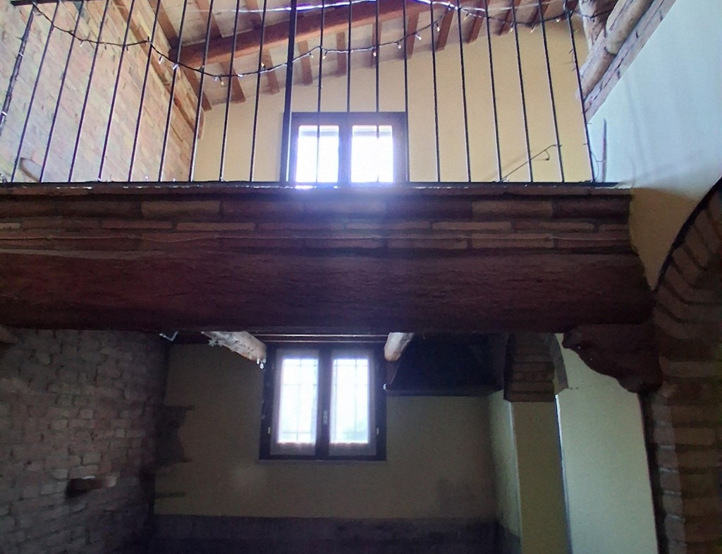 SG480 – FORNACE ZARATTINI (RAVENNA) VENDESI EX RISTORANTE CON PISCINA E AMPIO PARCHEGGIO