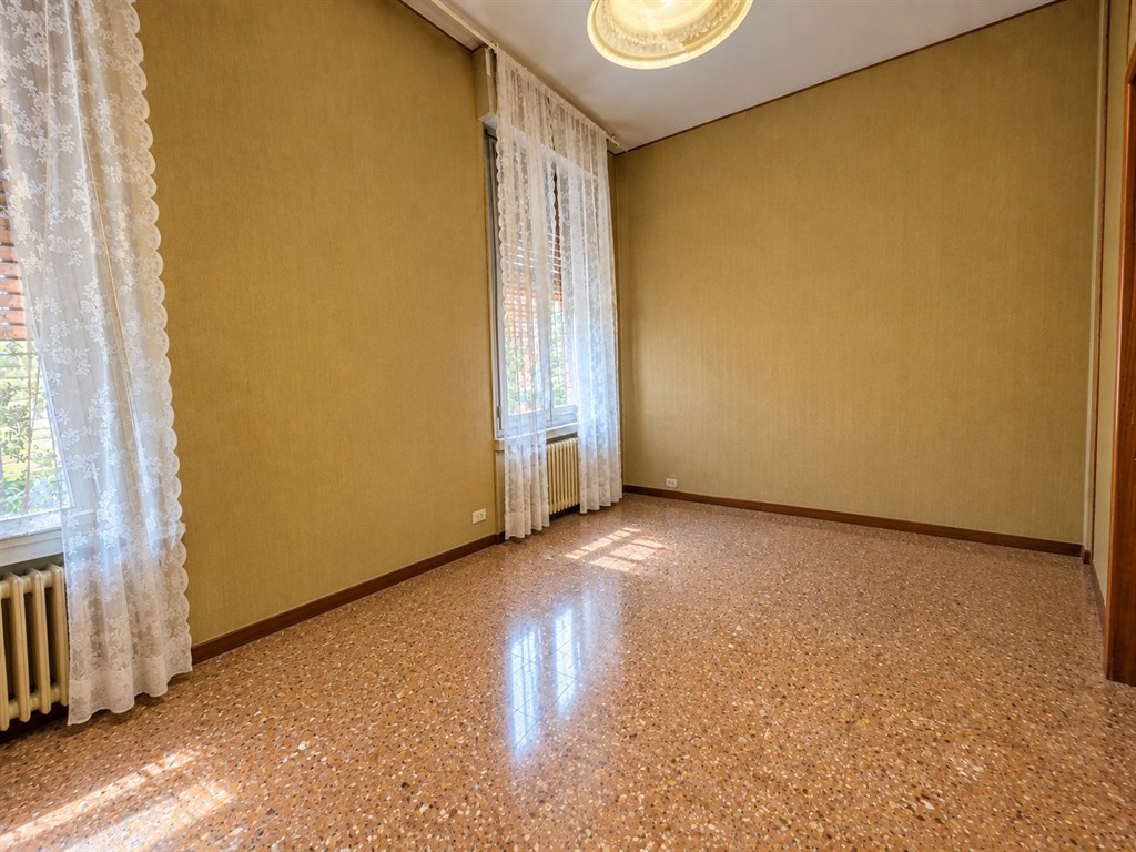 VILLA STORICA LIBERTY CON VISTA SULLA ROCCA BRANCALEONE