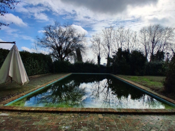 SG480 – FORNACE ZARATTINI (RAVENNA) VENDESI EX RISTORANTE CON PISCINA E AMPIO PARCHEGGIO
