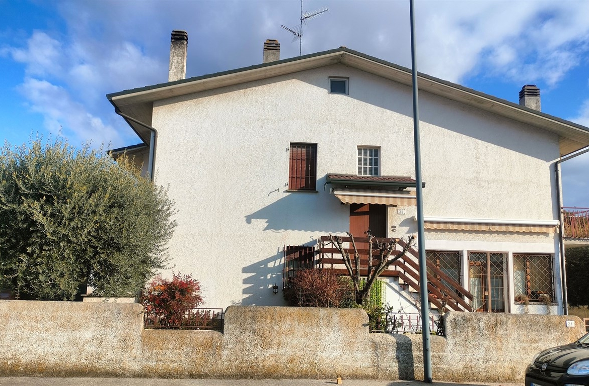 Vendita casa indipendente in ottimo stato d’uso