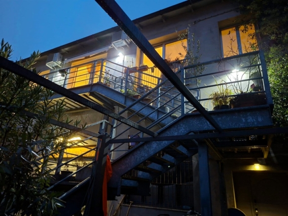 LOFT NEL CUORE DEL BORGO SAN BIAGIO, AMPIO E LUMINOSO