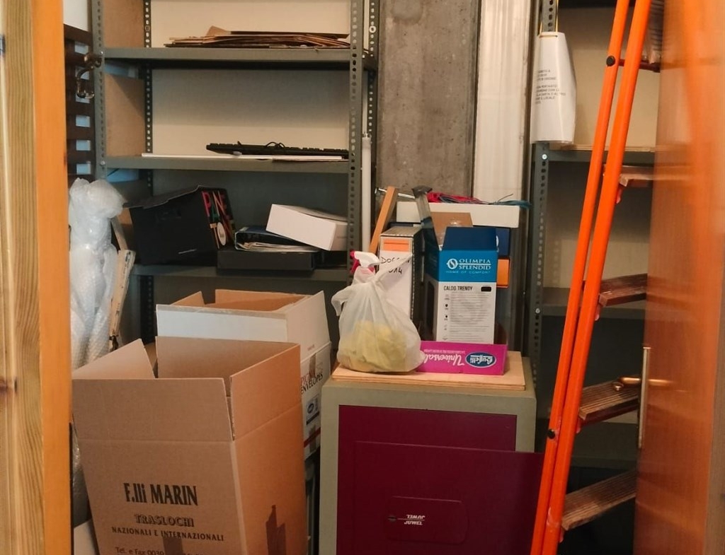 Vendita immobile uso residenziale con possibilità di cambio di destinazione d’uso in residenziale