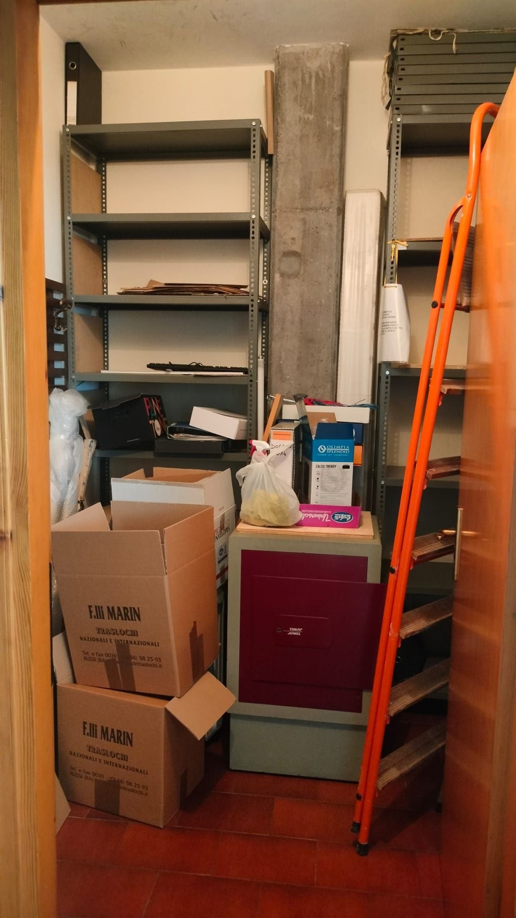 Vendita immobile uso residenziale con possibilità di cambio di destinazione d’uso in residenziale