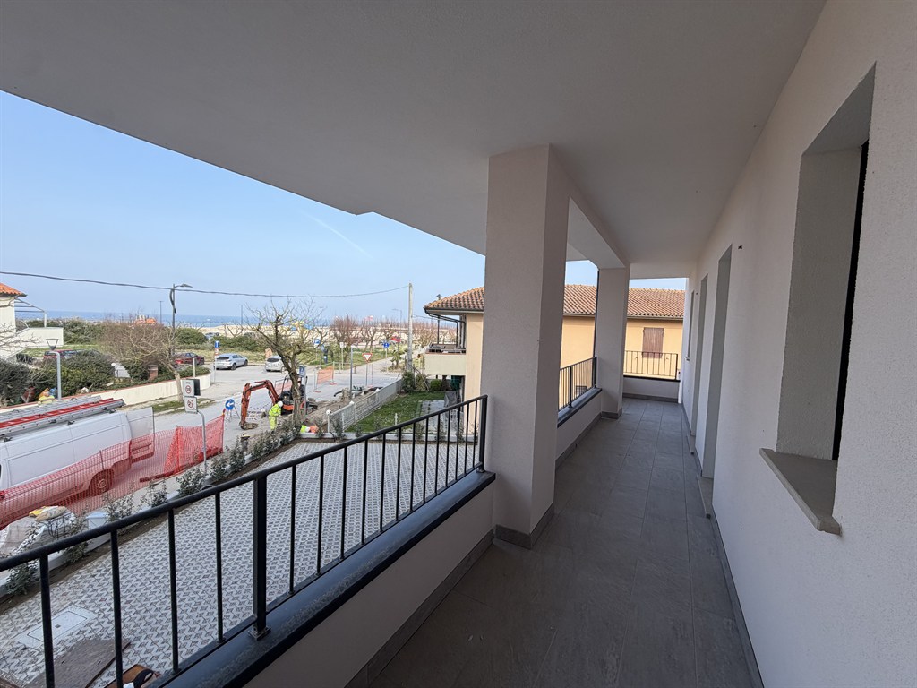TRILOCALE NUOVO A LIDO DI DANTE