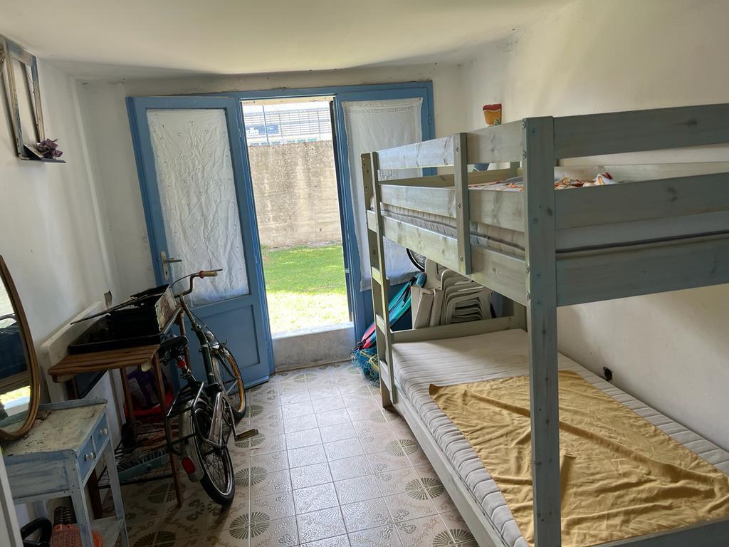 VENDESI APPARTAMENTO PIANO TERRA CON ALTEZZA 2,15m IN OTTIMA POSIZIONE A CASALBORSETTI