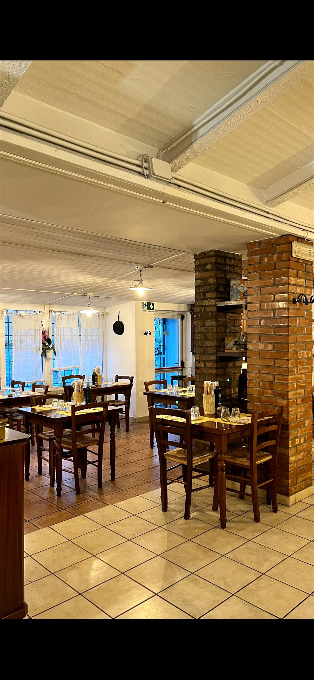 PROPONIAMO IN VENDITA MURA RISTORANTE A SAN PIETRO IN CASALE