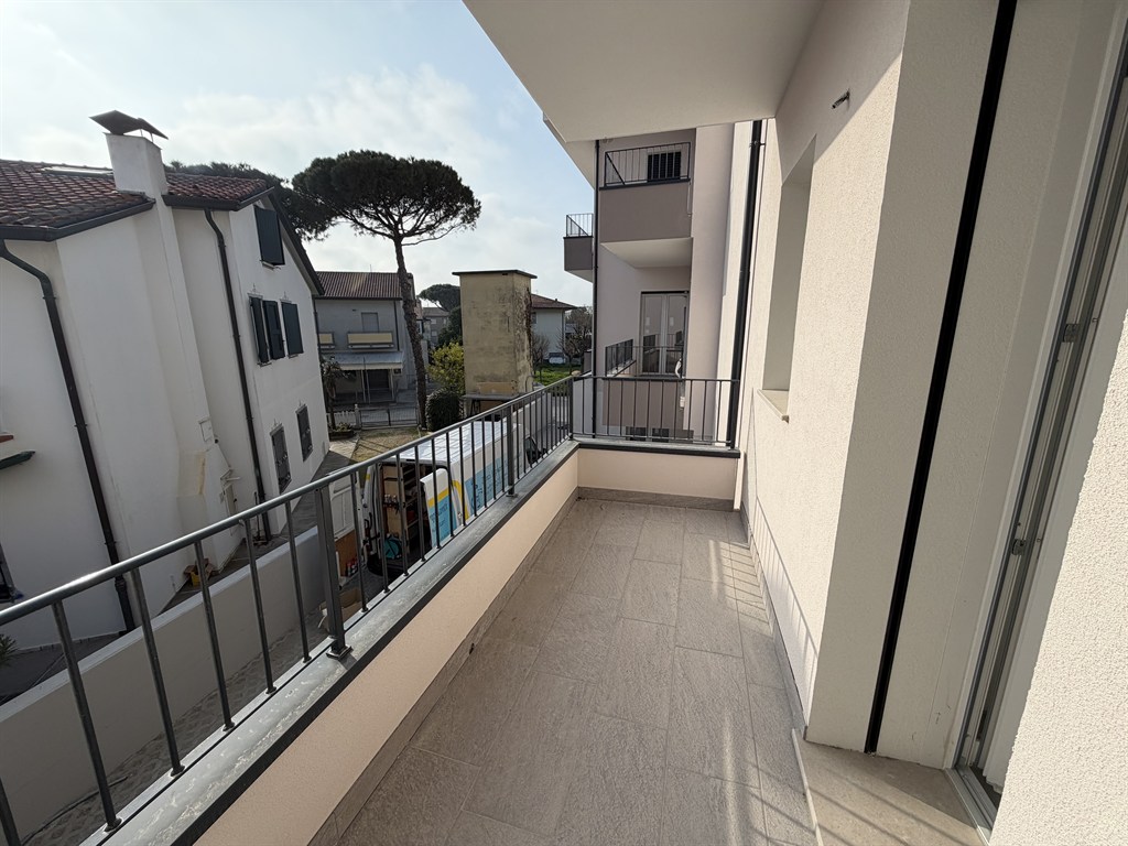 TRILOCALE NUOVO LIDO DI DANTE