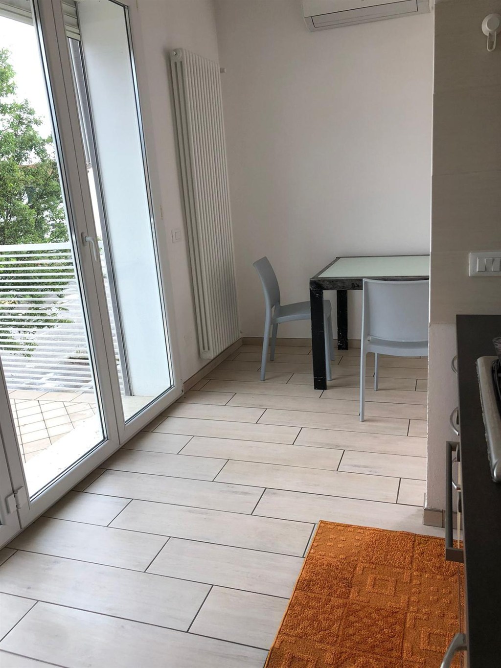 APPARTAMENTO CON INGRESSO INDIPENDENTE E GIARDINO A FILETTO