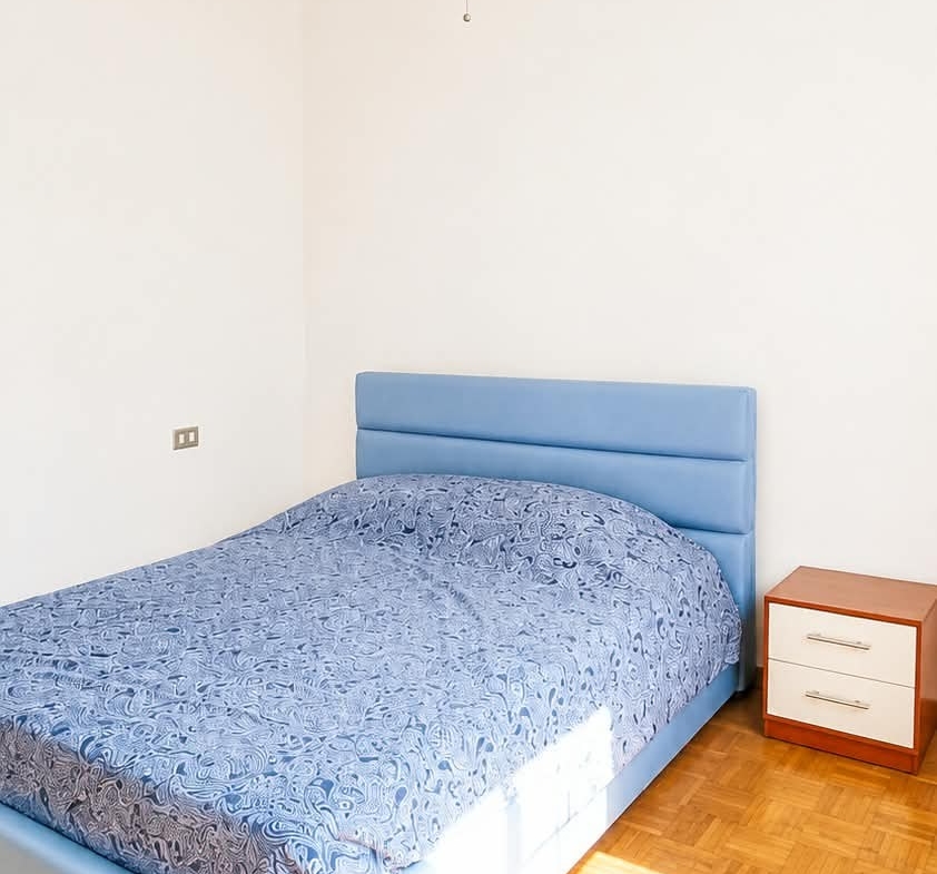 PORZIONE DI VILLETTA AD ANGOLO ZONA BORGO NUOVO/ ESP