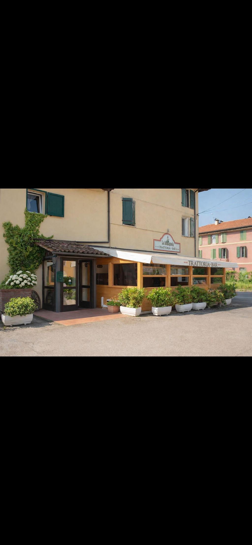 PROPONIAMO IN VENDITA MURA RISTORANTE A SAN PIETRO IN CASALE