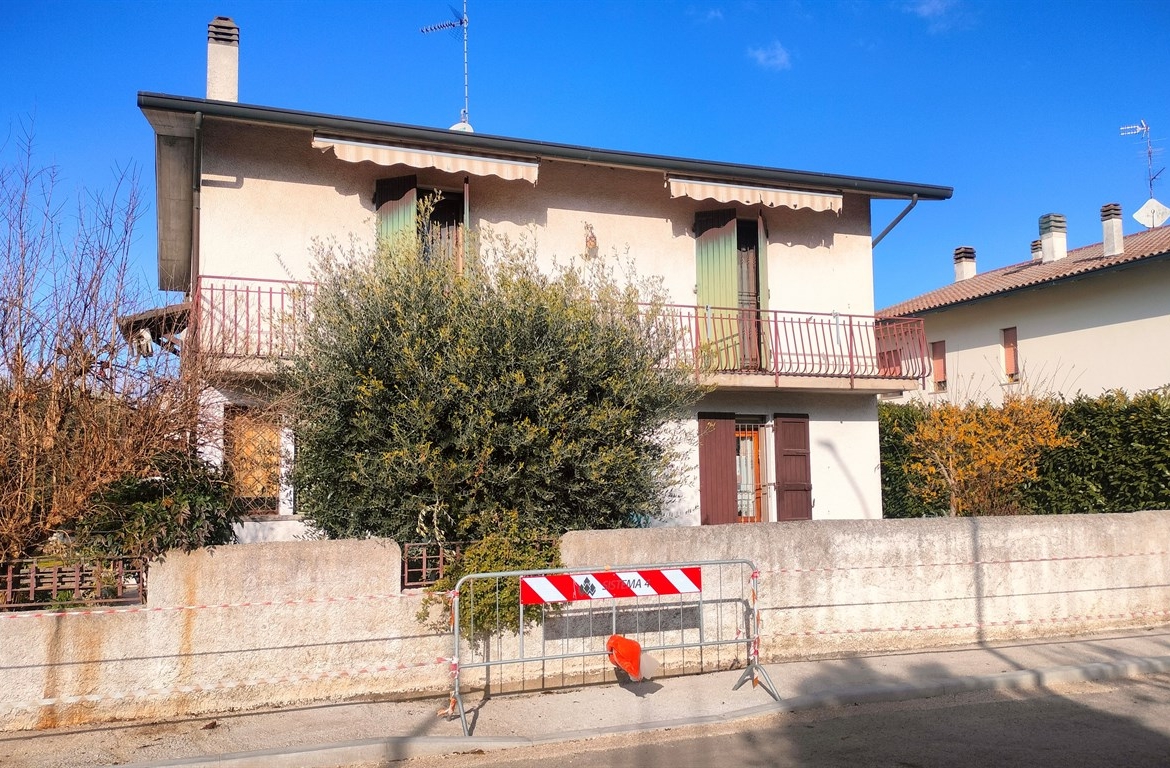 Vendita casa indipendente in ottimo stato d’uso
