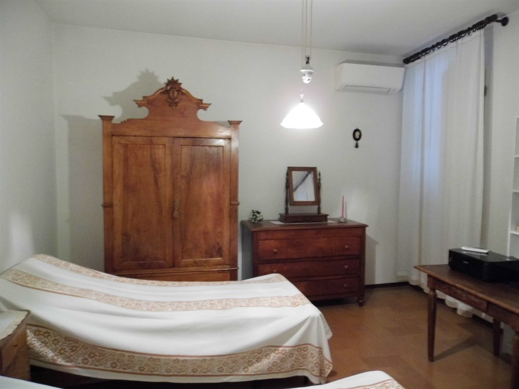 Sant’Alberto (Ravenna) Casa in centro con ampio giardino