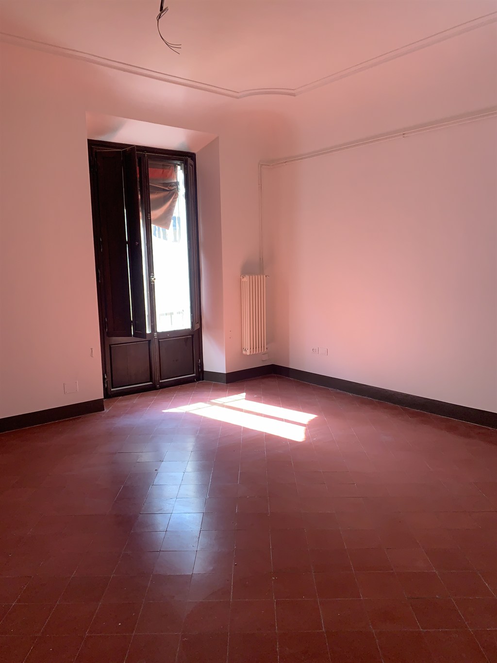Rif. LG871  – RAVENNA CENTRO STORICO, AFFITTASI AMPIO UFFICIO