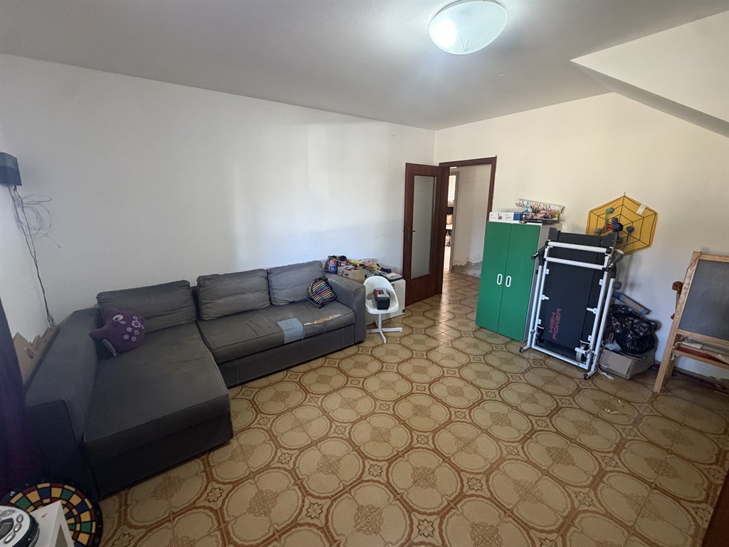 AMPIA CASA ABBINATA A SAN PANCRAZIO
