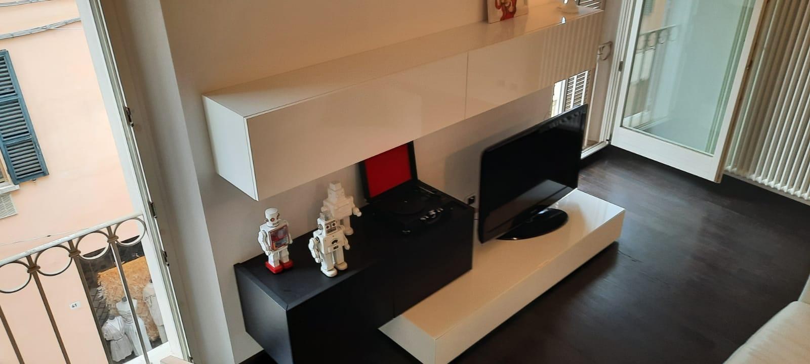 LUSSUOSO DUPLEX IN CENTRO STORICO ZTL