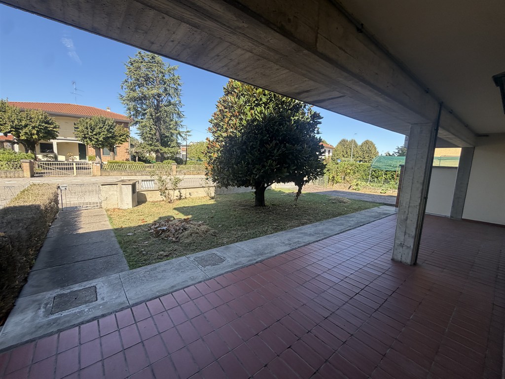 AMPIA CASA ABBINATA A SAN PANCRAZIO