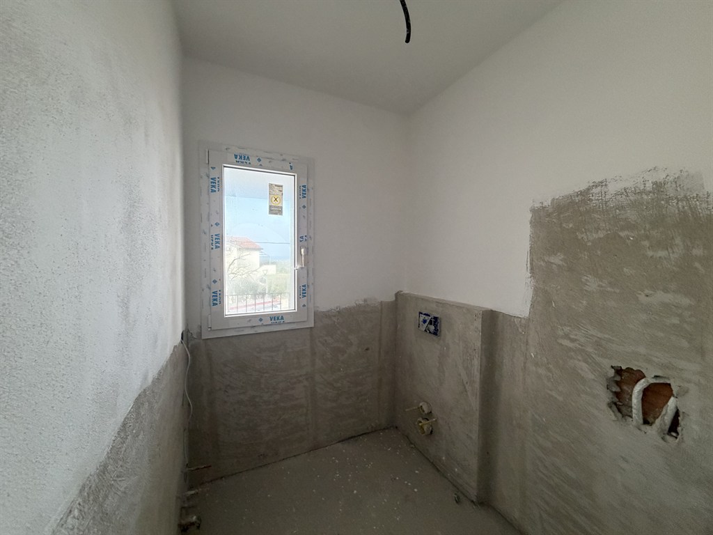 TRILOCALE NUOVO A LIDO DI DANTE