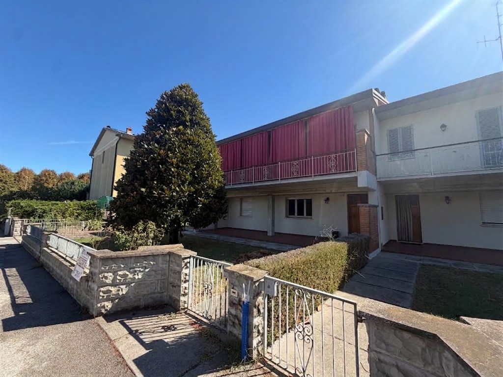 AMPIA CASA ABBINATA A SAN PANCRAZIO