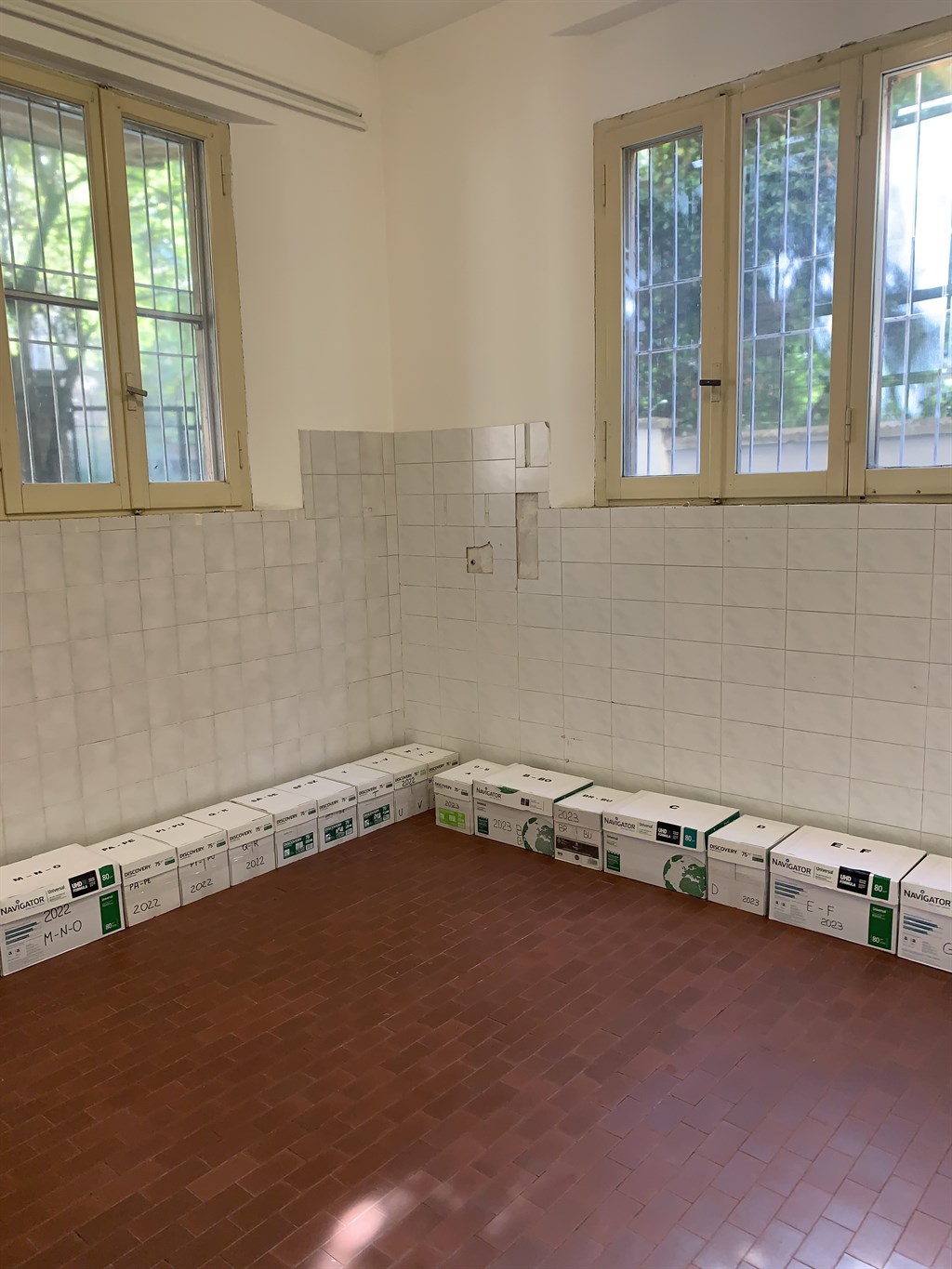 Rif. LG865  Ravenna Centro storico, Vendesi ampio ufficio al piano terra