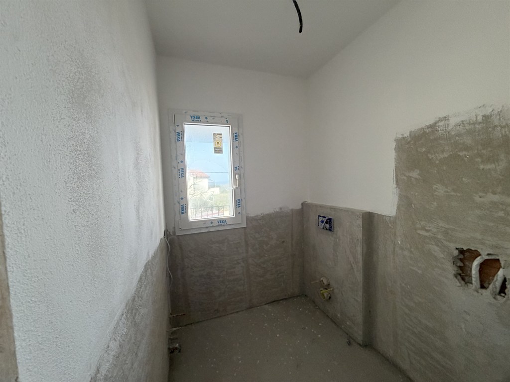 TRILOCALE NUOVO A LIDO DI DANTE