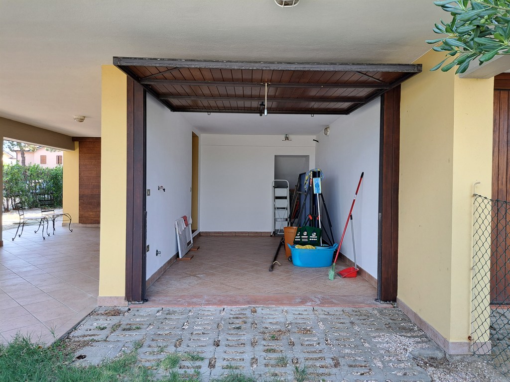 BELLISSIMA VILLA ABBINATA MARINA ROMEA –  tramonti sulla VALLE