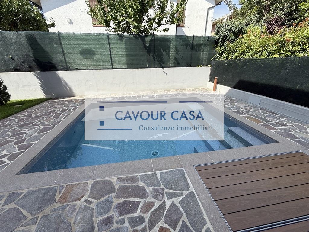 SPLENDIDA VILLA CON PISCINA IN BORGO SAN BIAGIO