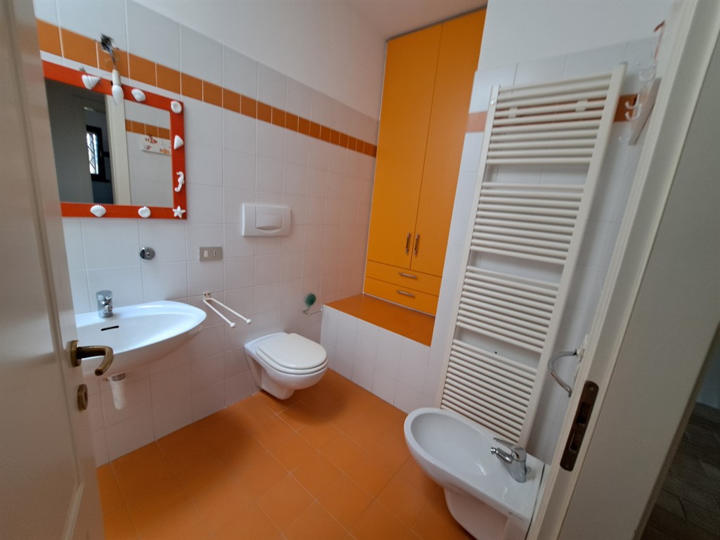 BELLISSIMA VILLA ABBINATA MARINA ROMEA –  tramonti sulla VALLE