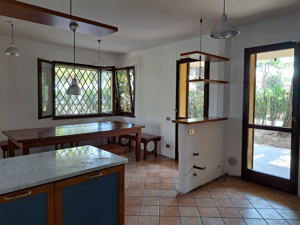 BELLISSIMA VILLA ABBINATA MARINA ROMEA –  tramonti sulla VALLE