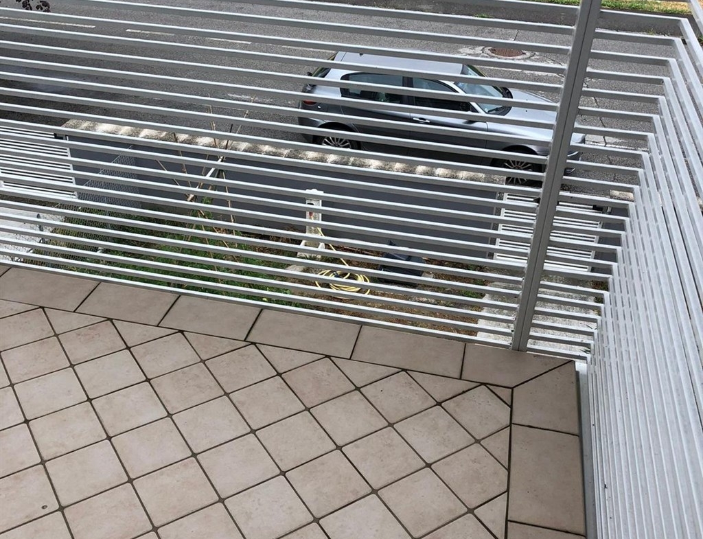 APPARTAMENTO CON INGRESSO INDIPENDENTE E GIARDINO A FILETTO