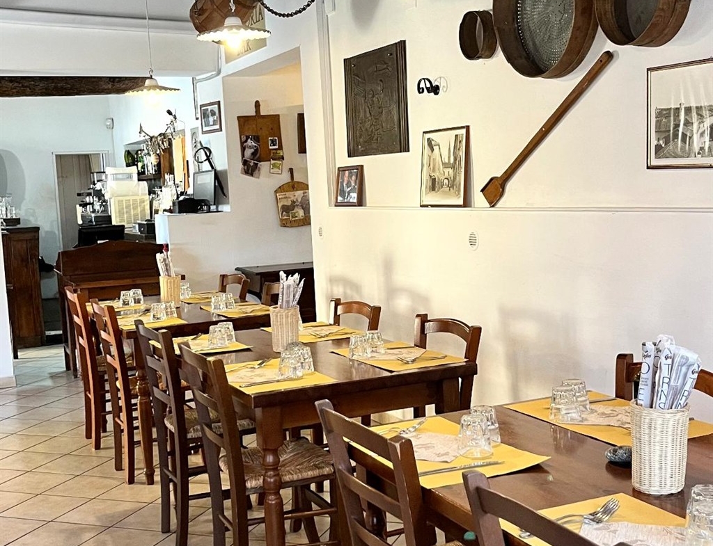 PROPONIAMO IN VENDITA MURA RISTORANTE A SAN PIETRO IN CASALE