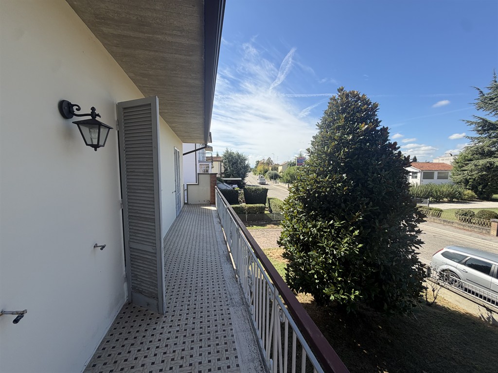 AMPIA CASA ABBINATA A SAN PANCRAZIO