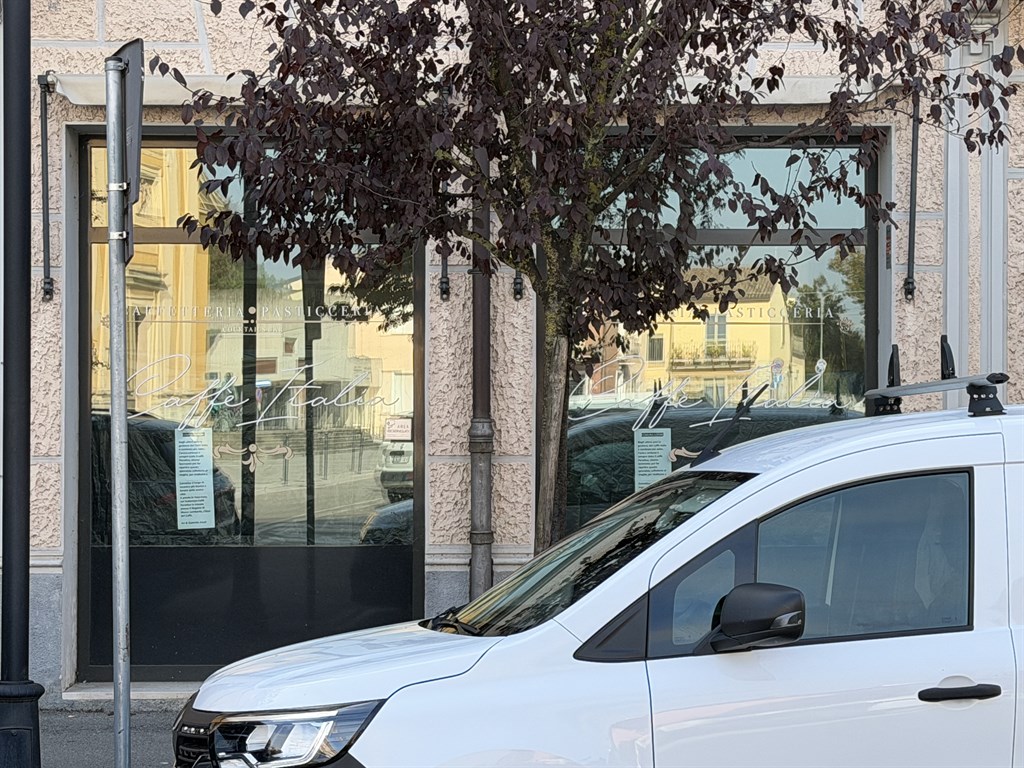 ATTIVITA’ DI BAR , PASTICCERIA, CAFFETTERIA A CONSELICE