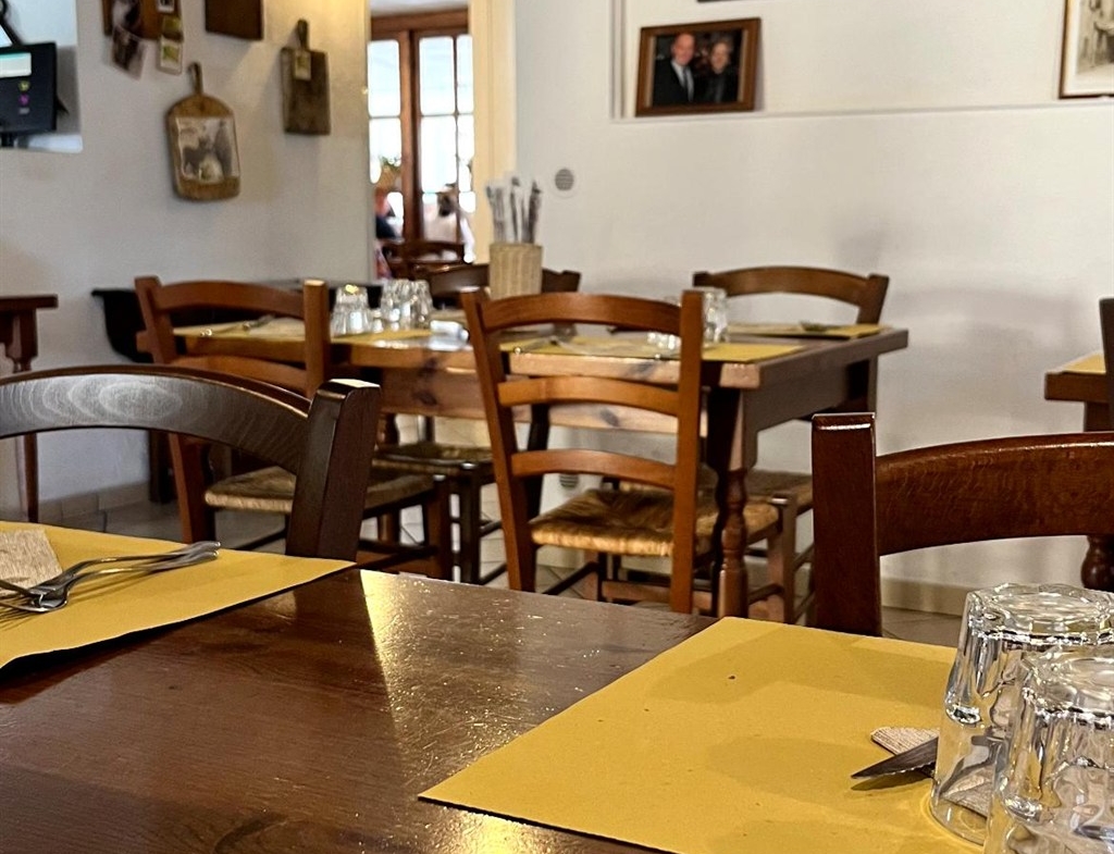 PROPONIAMO IN VENDITA MURA RISTORANTE A SAN PIETRO IN CASALE