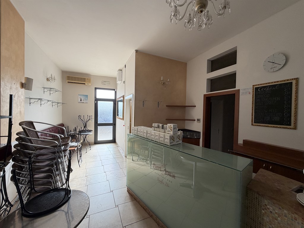 MURI IN VENDITA A CONSELICE –  BAR – CAFFETTERIA – PASTICCERIA