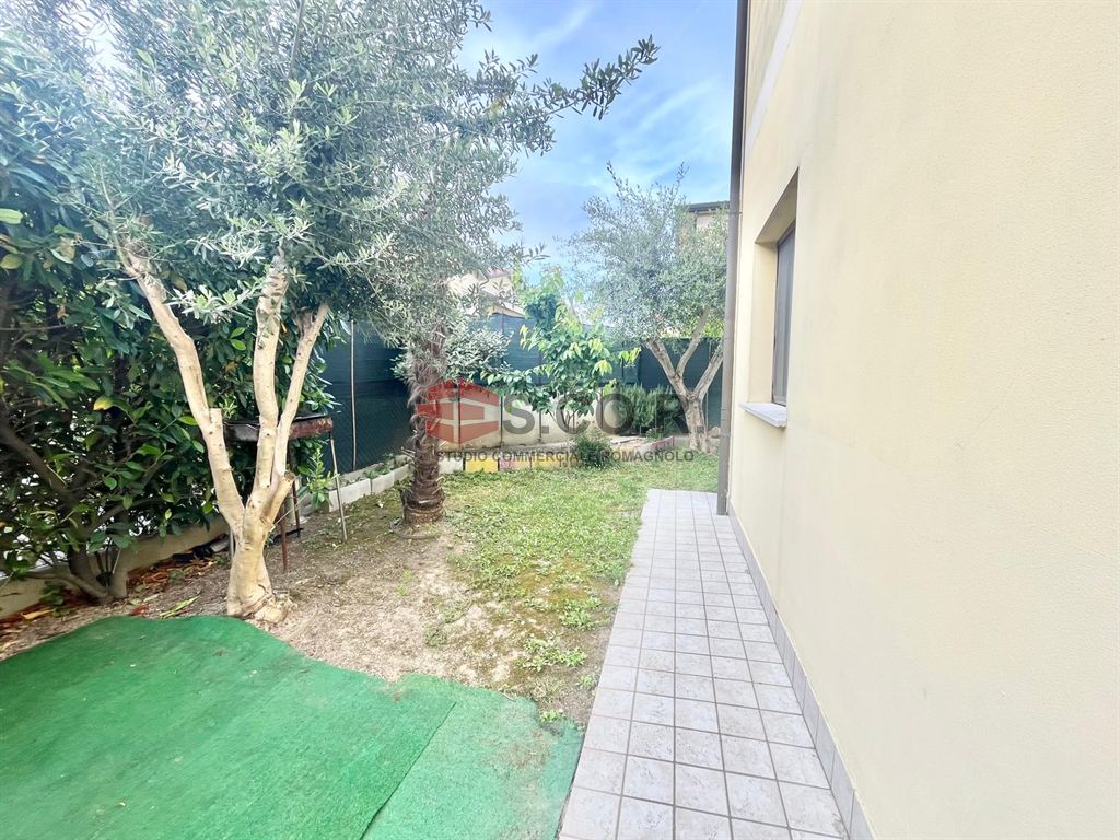 SAN PANCRAZIO APPARTAMENTO TRILOCALE CON GIARDINO