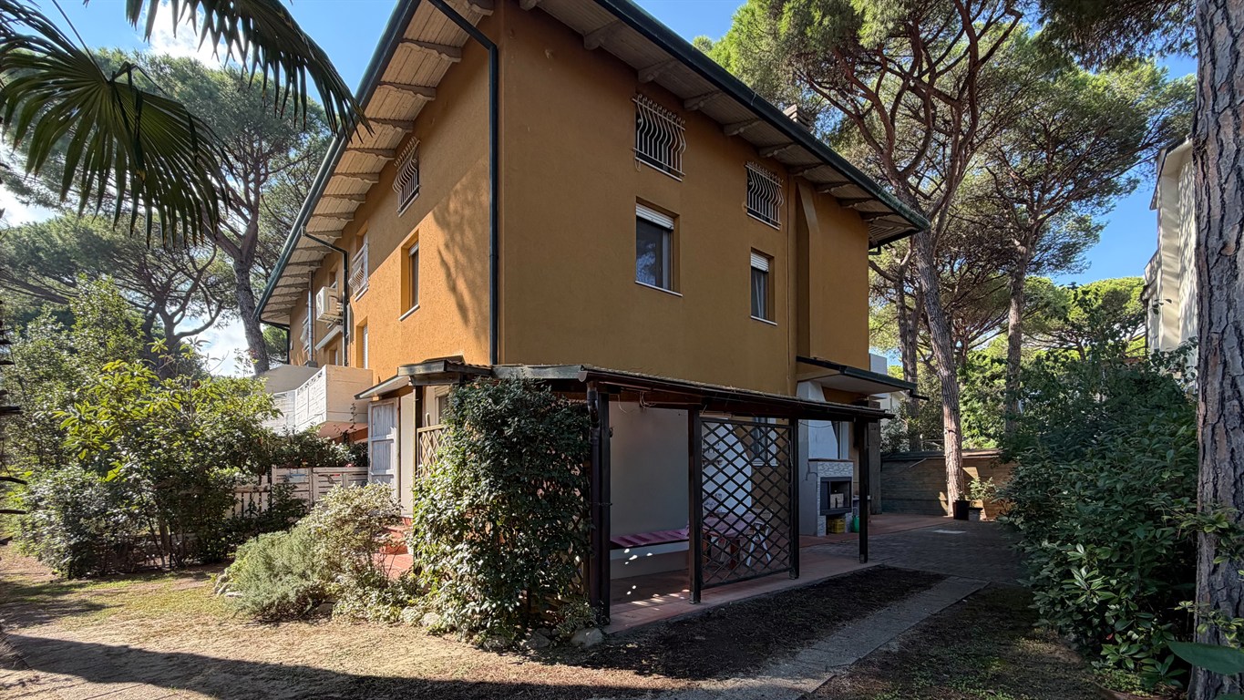 VILLETTA ABBINATA MARINA ROMEA