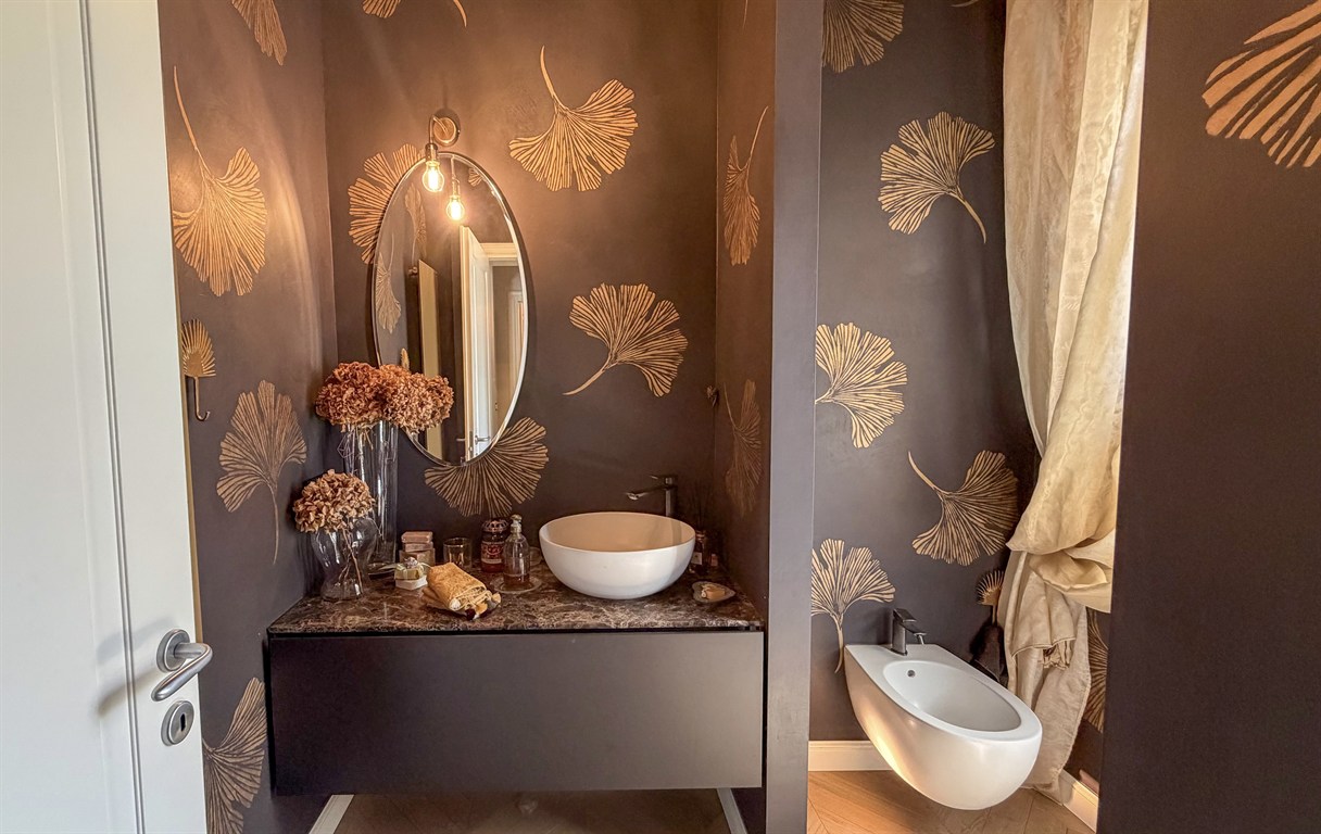 SPLENDIDA VILLA IN BORGO SAN ROCCO, ZONA SIGNORILE E TRANQUILLA