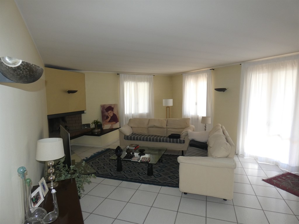 CASA INDIPENDENTE CON GIARDINO A 5 KM DA RAVENNA