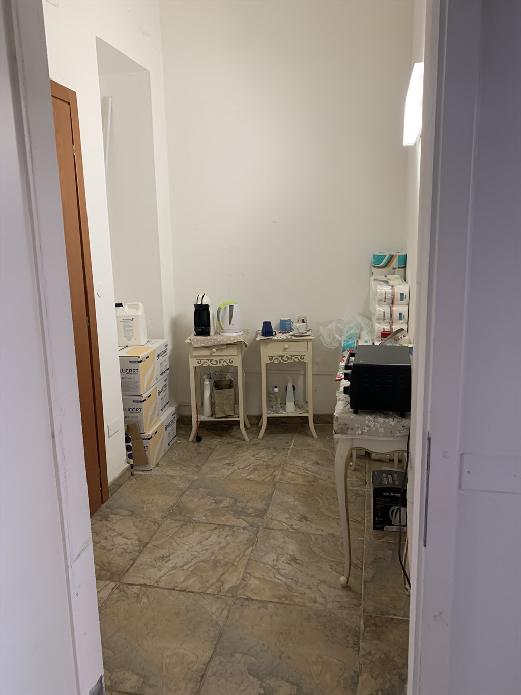 Rif. LG865  Ravenna Centro storico, Vendesi ampio ufficio al piano terra