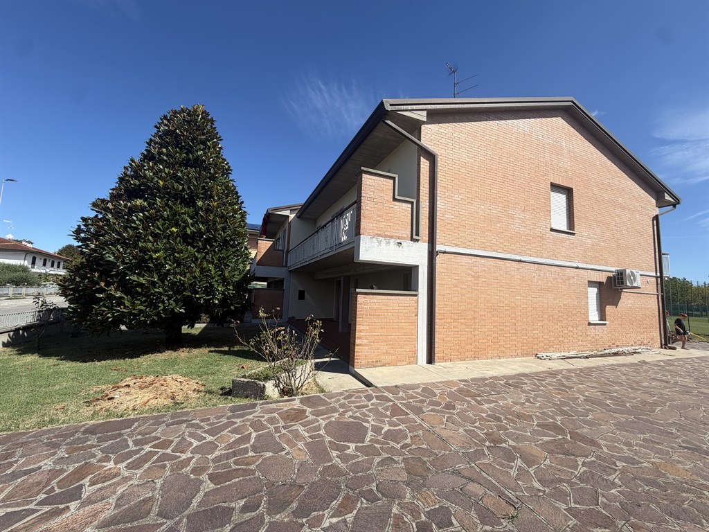 AMPIA CASA ABBINATA A SAN PANCRAZIO