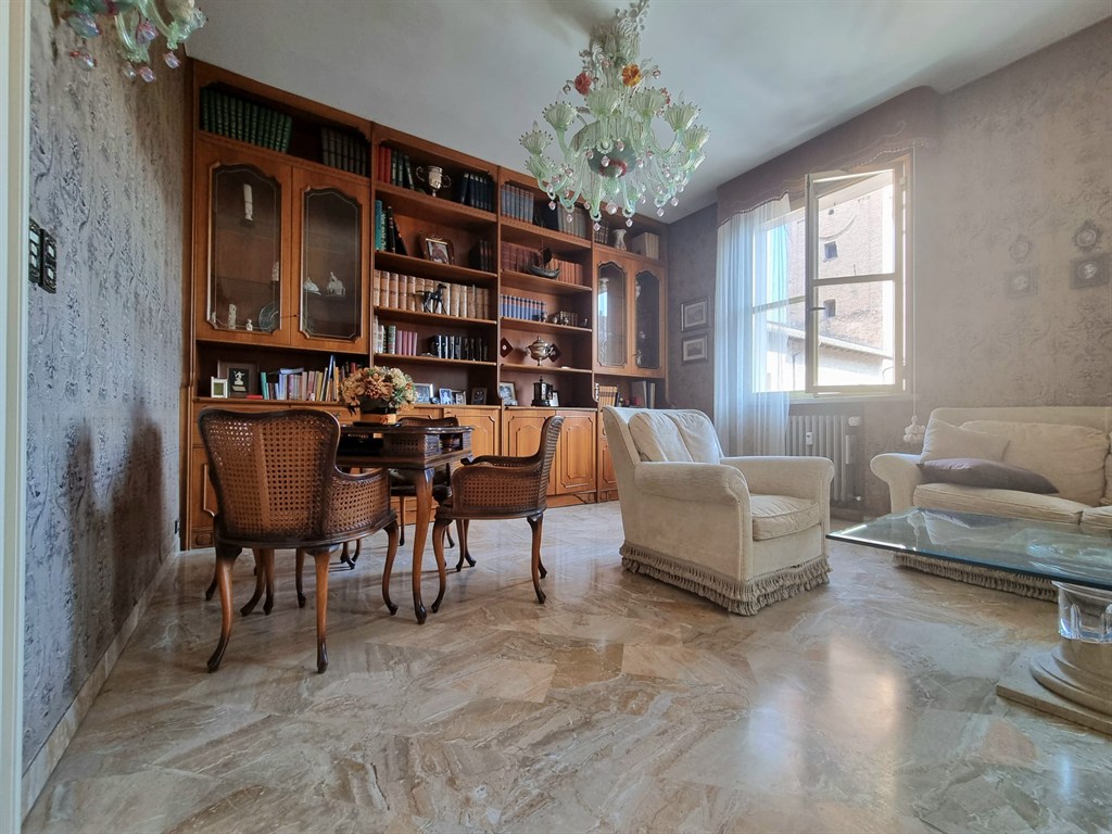 APPARTAMENTO PIENO CENTRO STORICO CON VISTA SULLA BIBLIOTECA MALATESTIANA