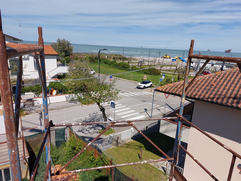 Bilo vista mre, a 50 metri dalla spiaggia – Leggi in descrizione eventuali appartamenti disponibili