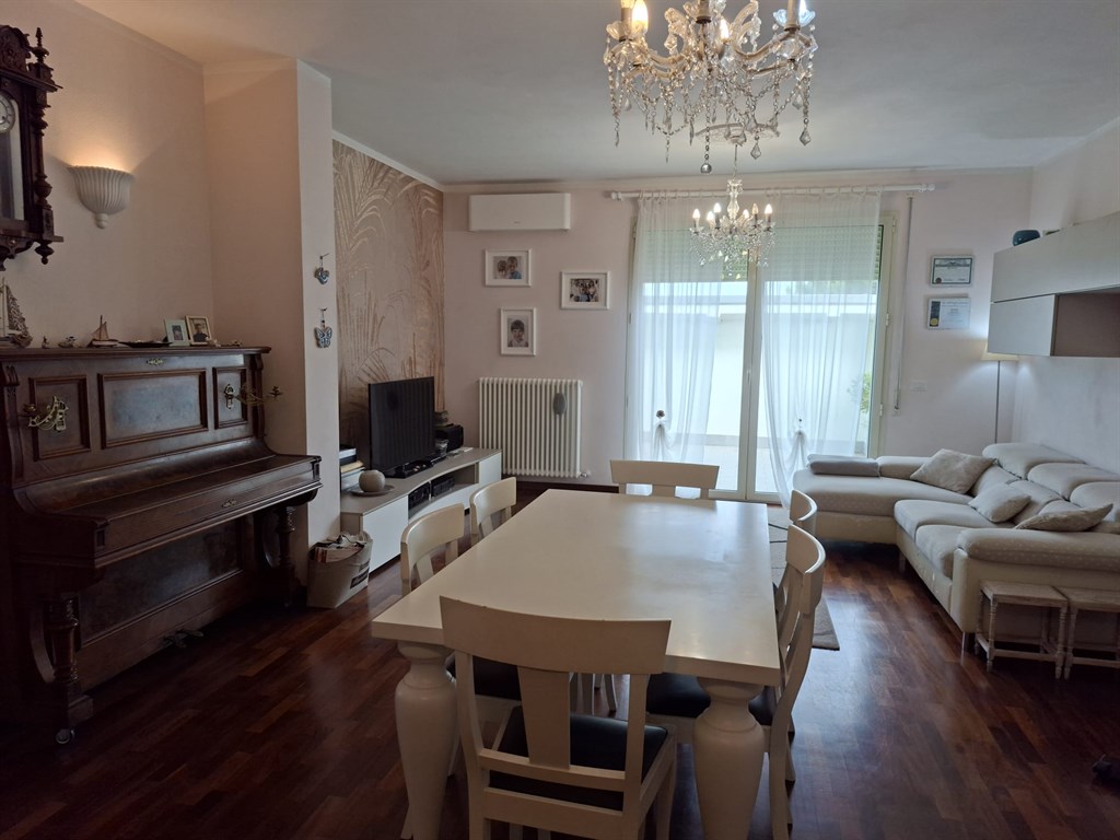 FZ155, STUPENDO ATTICO A MADONNA DELL'ALBERO